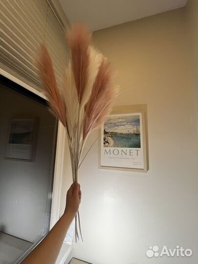 Искусственные пионы, пампасная трава, зелень