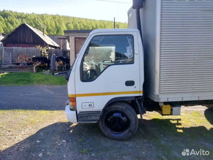 Isuzu Elf, 1995