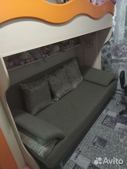 Детская кровать двухъярусная с матрасом