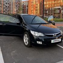 Honda Civic 1.8 AT, 2008, 350 000 км, с пробегом, цена 750 000 руб.