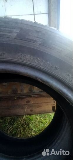 Bridgestone Dueler H/P 215/60 R17