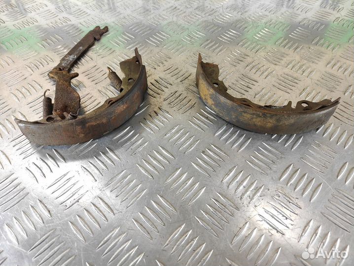 Механизм ручника Daihatsu Atrai 7