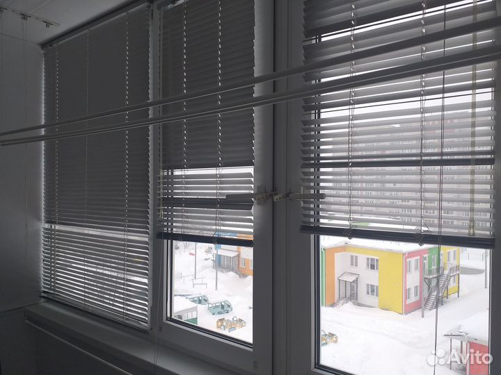 Жалюзи горизонтальные алюминиевые