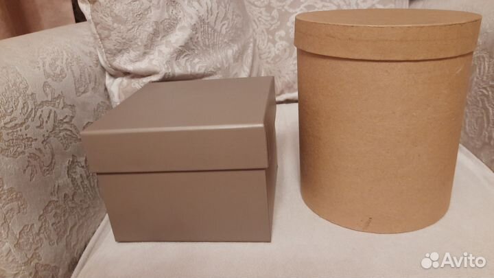 Подарочные коробки