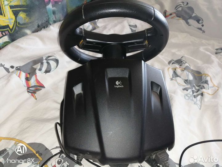 Игровой руль с педалями для пк