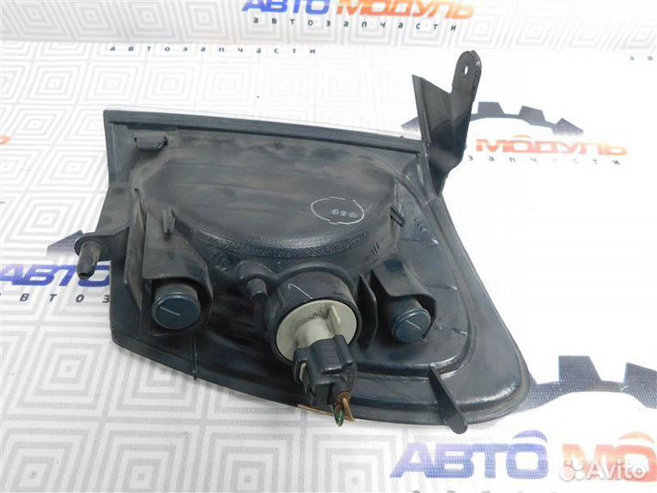 Б/У Габарит правый 28-124 Toyota Town Ace Noah