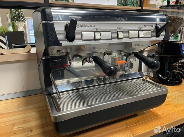 Апиа кофемашина. Кофемашина симонелли апиа. Апиа кофемашина. Апиа кофемашина. Кофемашина appia life 2gr.