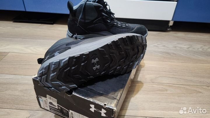 Under armour кроссовки Charged Bandit Trek 2