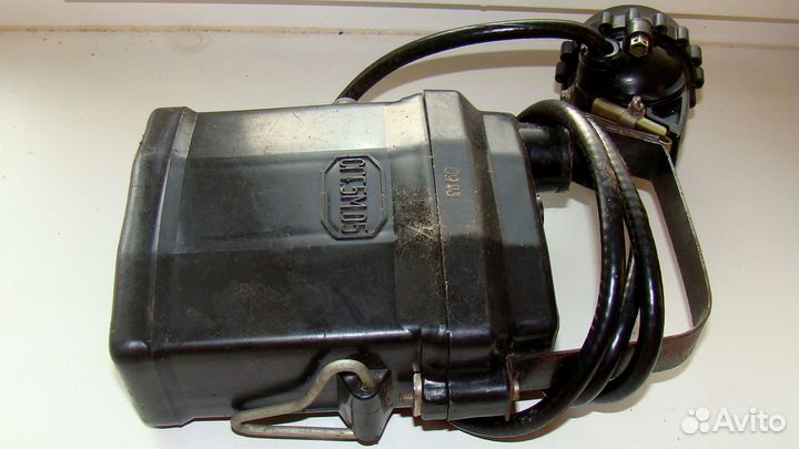 Аккумуляторный фонарь СССР