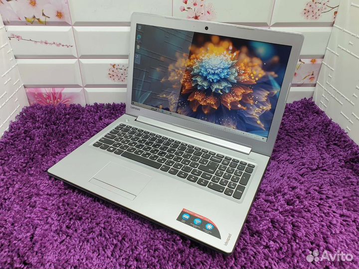 Lenovo i5 7 поколения full HD GeForce 920mx