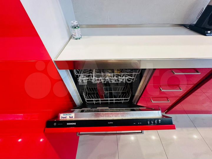 2-к. квартира, 96,3 м², 3/9 эт.