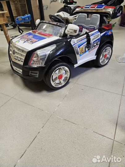 Детский электромобиль