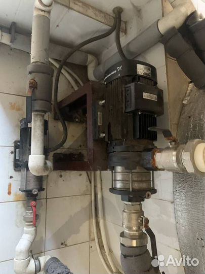 Насос грюндфос