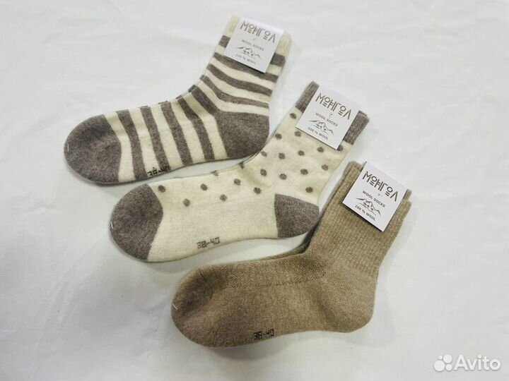 Монгольски женские носки из верблюжей шерсти