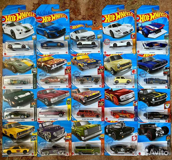 Коллекция моделей Hot wheels