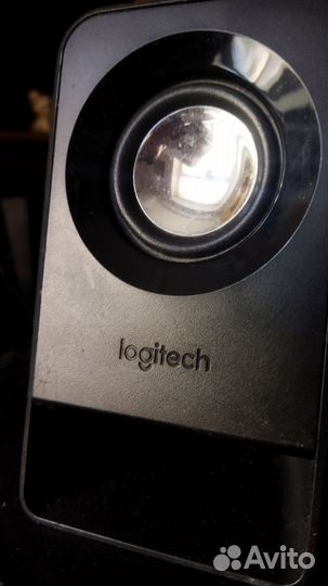 Logitech z213