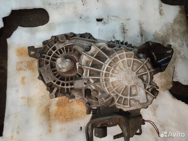 Hyundai elantra xd 1.6 МКПП