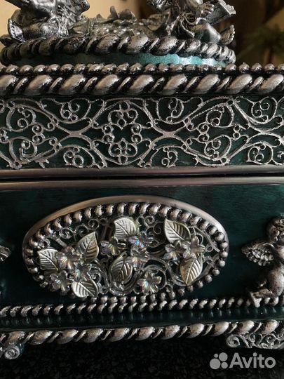 Интерьерная шкатулка-ларчик