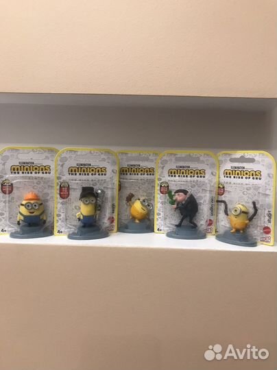 Игрушка фигурка minions