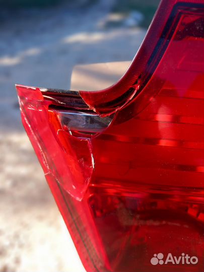 Задний фонарь на сан енг