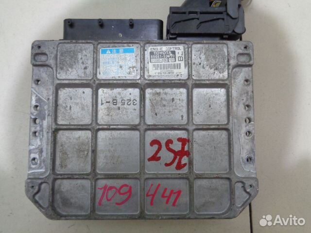 Блок управления двс toyota 1SZ-FE