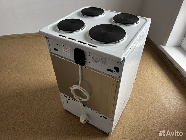 Электрическая плита Cezaris 1200-02 (новая)