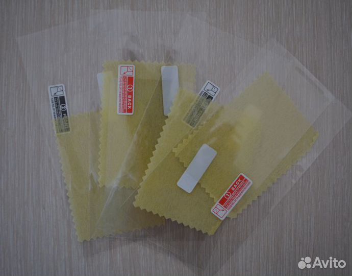 Защитная плёнка 95*50 мм. для Sony Xperia U ST25I