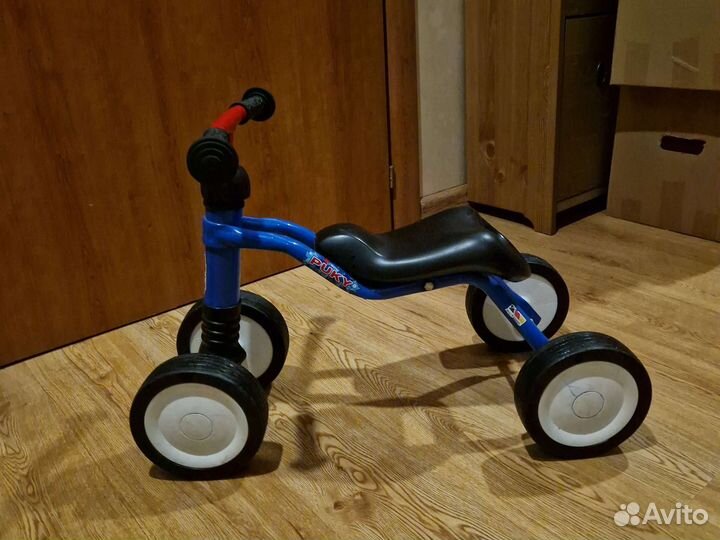 Беговел детский велосипед четырехколёсный