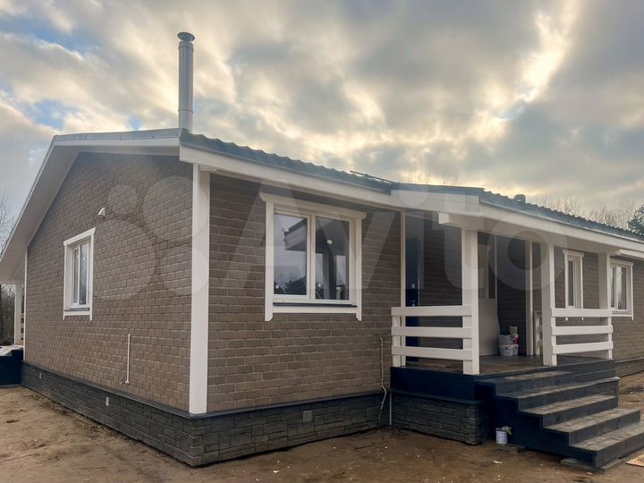 Дом 163 м² на участке 8 сот.