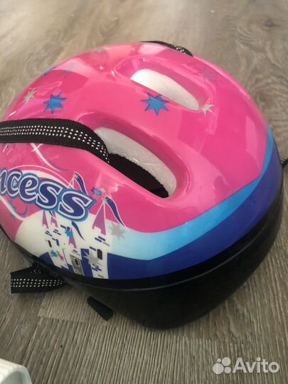 Ролики детские со шлемом и защитой