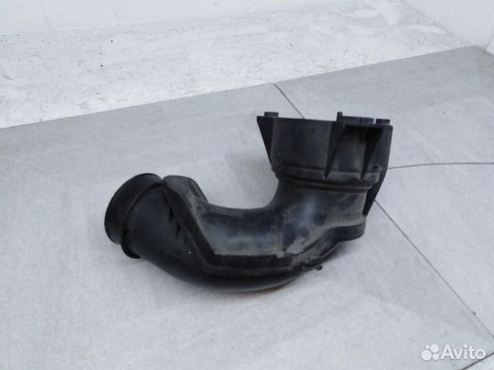 Патрубок впускного коллектора