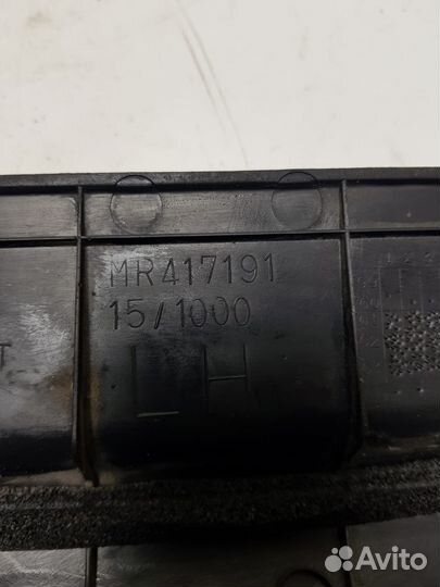 Накладка порога внутренняя Mitsubishi Lanser 9