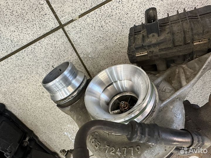 Двигатель n47d20d в разборе (остатки на фото )