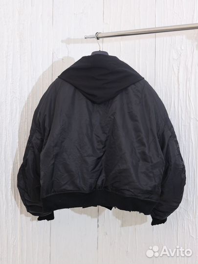 Бомбер Balenciaga Incognito Bomber Jacket