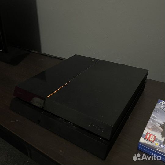 Sony playstation 4