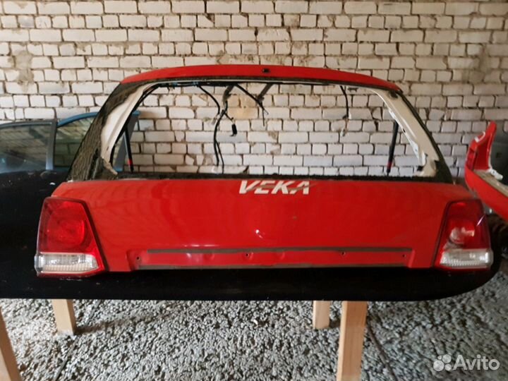 Продам дверь багажника тойота ленд крузер 200