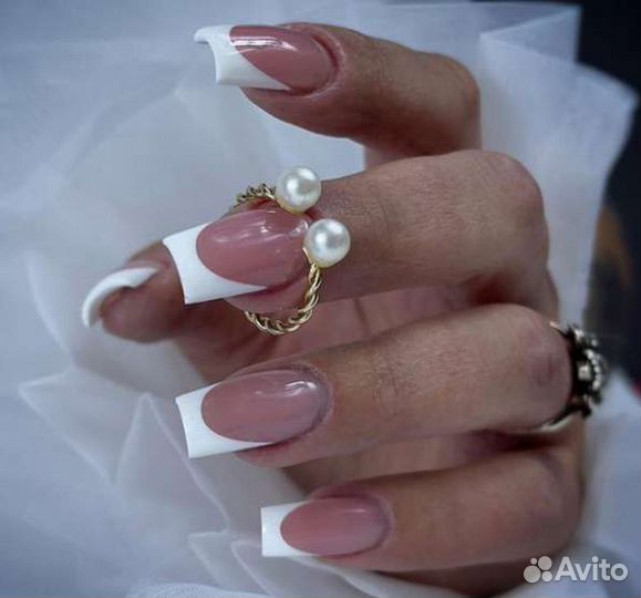 Наращивание ногтей на дому