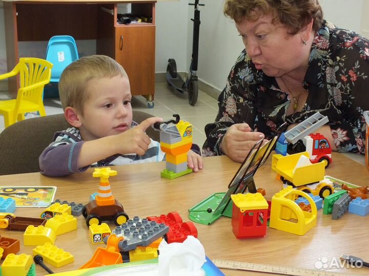 Логопед-дефектолог