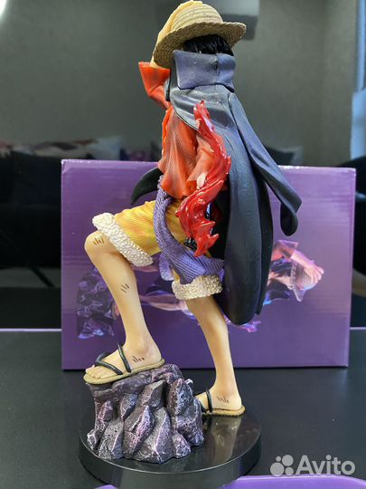 Аниме фигурка