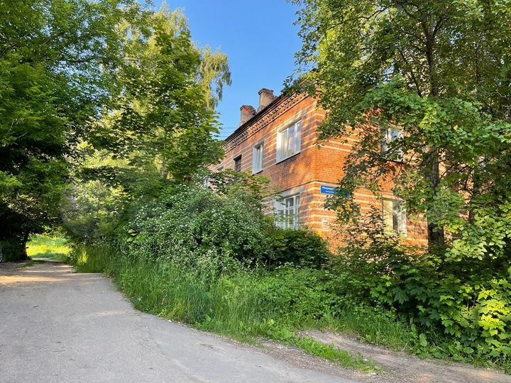 2-к. квартира, 44 м², 1/2 эт.
