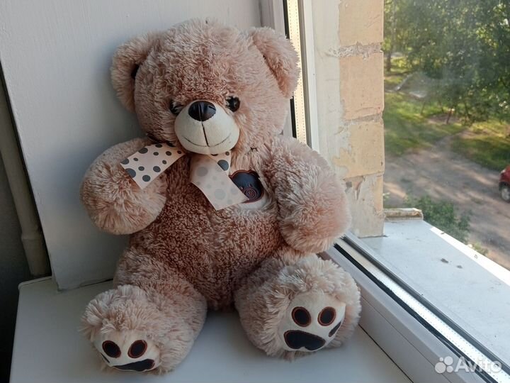 Плюшевый медведь