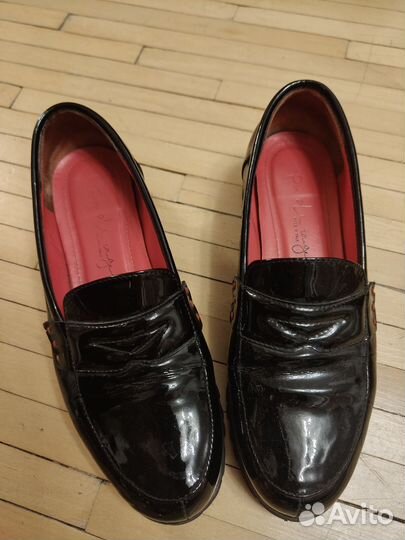 Мокасины-топсайдеры 39 -р,нат.кожа,лак,черные