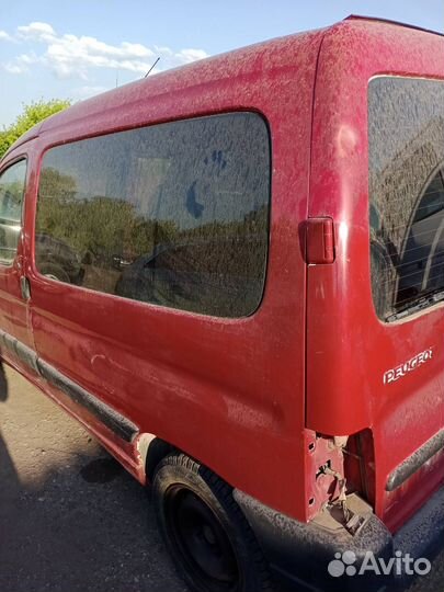 Крыло заднее левое Peugeot Partner M59 KFW 2011