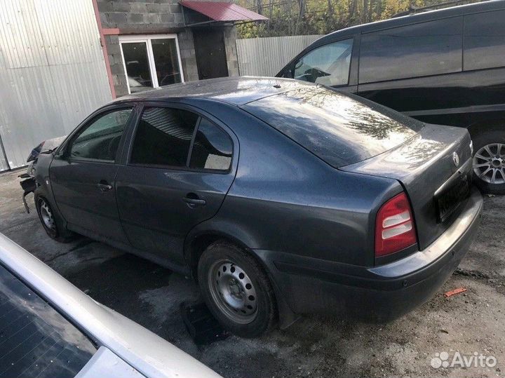 Коллектор впускной (Skoda Octavia)