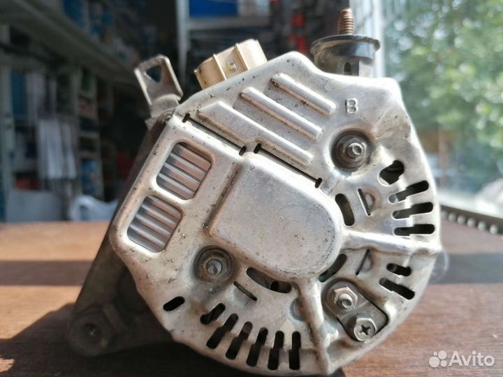 Генератор toyota 1ZZ-FE matrix corolla USA