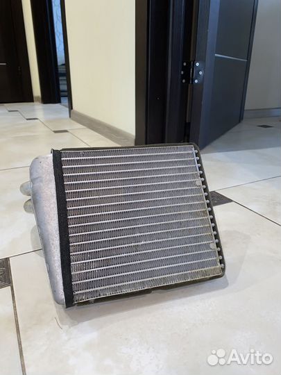 Радиатор печки Volkswagen Caddy 2006