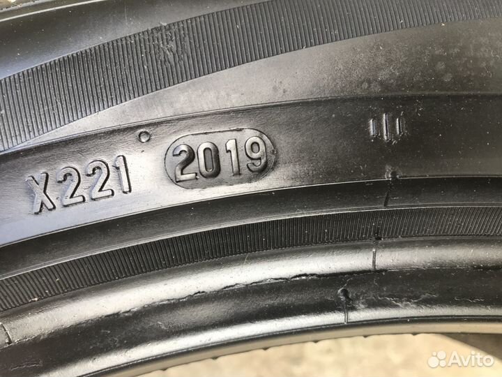 Pirelli Scorpion Zero 265/40 R22 106Y