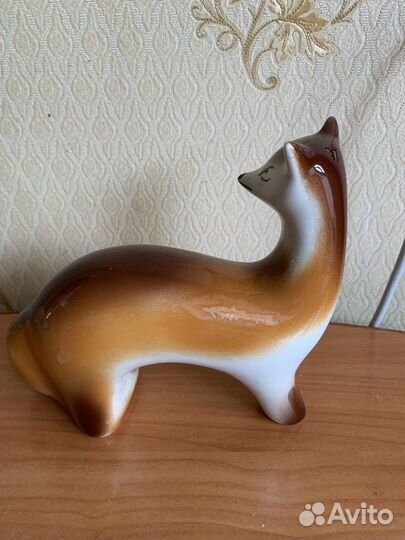 Статуэтка лиса