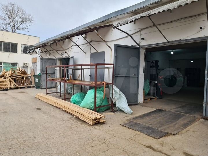 Свободного назначения, 1000 м²