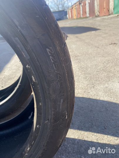 Triangle AdvanteX SUV TR259 225/40 R18